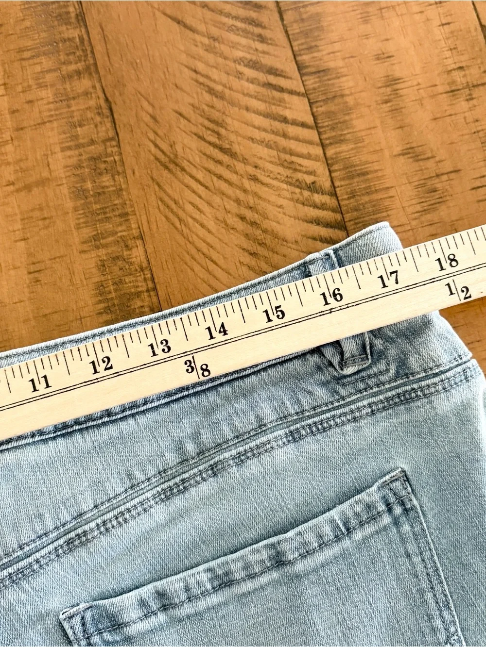 Democracy Ab Solution Jean Shorts Womens Size 16 High Rise Stretch Light Wash